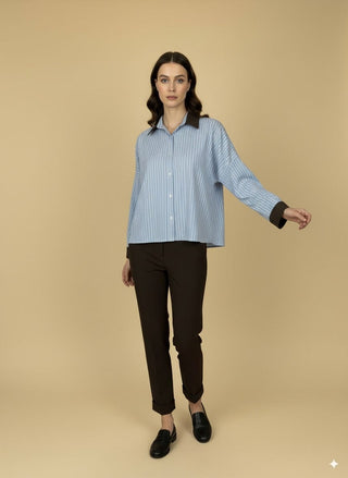 Camicia riga collo contasto in tinta unita