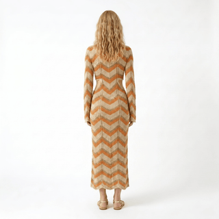 Abito - Abito in maglia zig zag aperto nei fianchi AME8029 - Arancio - VEVI