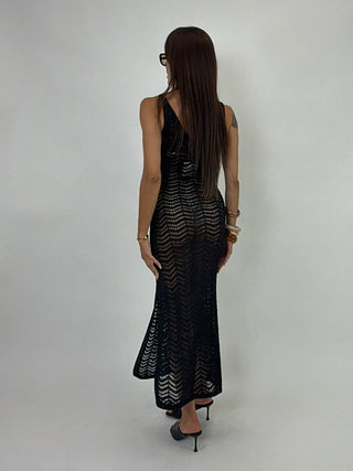 Abito - Abito lungo traforato in maglia AME8130 - Nero - VEVI
